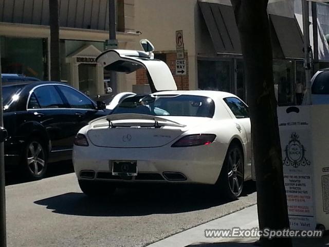 Mercedes SLS AMG spotted in Los Angeles, California