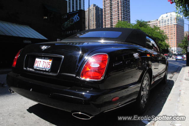 Bentley Azure spotted in Chicago, Illinois