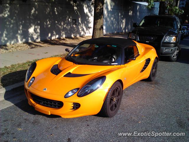 Lotus Elise spotted in Chevy Chase, Maryland