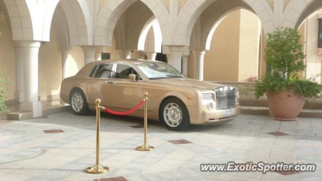 Rolls Royce Phantom spotted in Abu Dhabi, United Arab Emirates