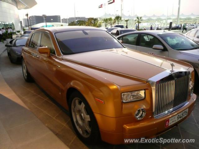 Rolls Royce Phantom spotted in Abu Dhabi, United Arab Emirates