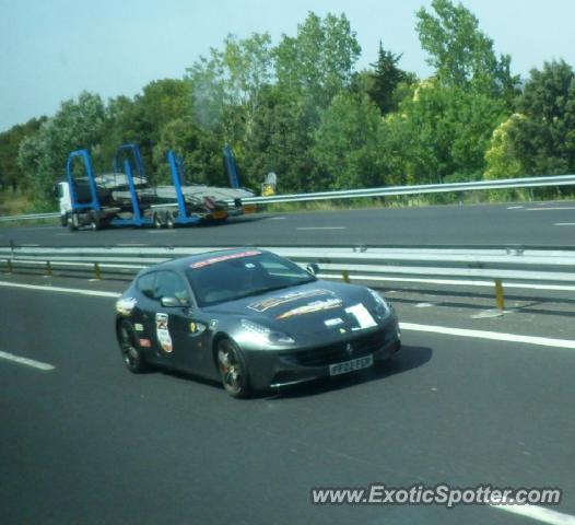 Ferrari FF spotted in Highway, France