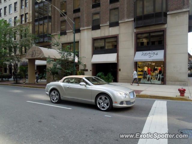 Bentley Continental spotted in Chicago, Illinois