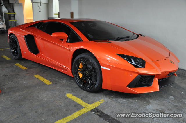 Lamborghini Aventador spotted in KLCC Twin Tower, Malaysia