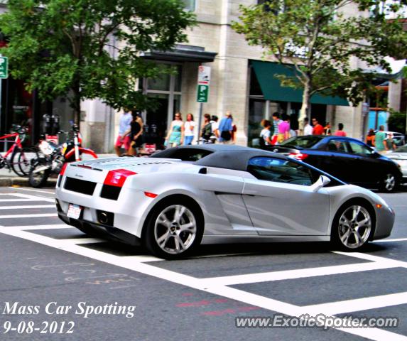 Lamborghini Gallardo spotted in Boston, Massachusetts