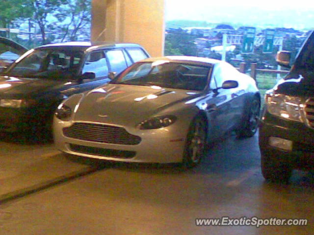 Aston Martin Vantage spotted in San Salvador, El Salvador