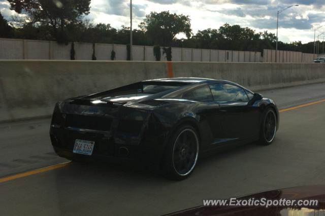 Lamborghini Gallardo spotted in Chicago Ridge, Illinois
