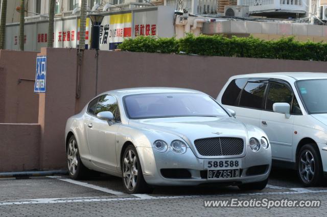 Bentley Continental spotted in Shenzhen, China