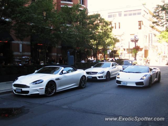 Lamborghini Gallardo spotted in Toronto, Canada