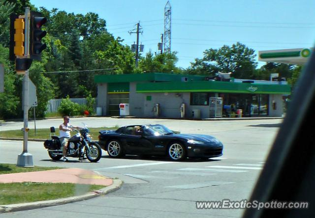 Dodge Viper spotted in Hales Corners, Wisconsin