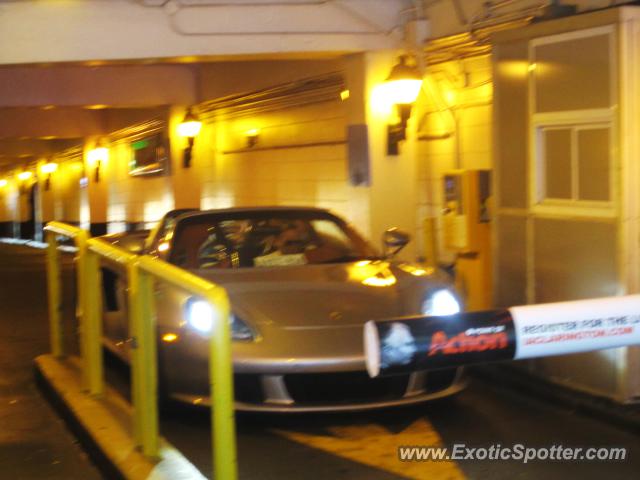 Porsche Carrera GT spotted in Toronto, Canada