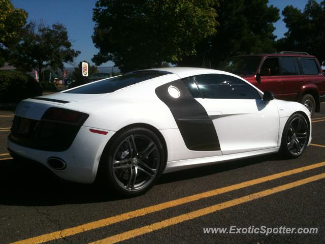 Audi R8 spotted in Medford, Oregon