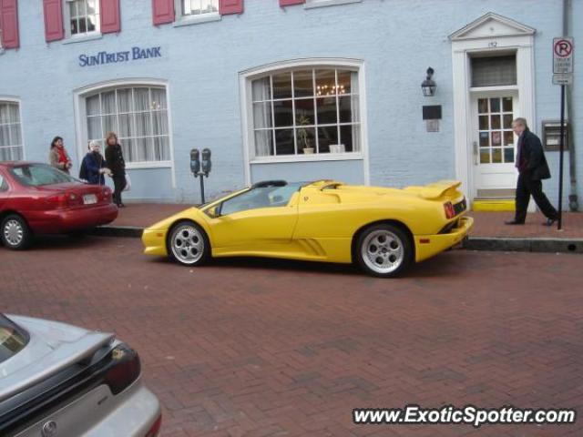 Lamborghini Diablo spotted in Annapolis, Maryland