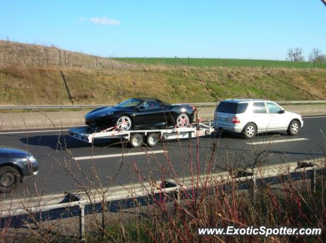 Ferrari F430 spotted in Aire de Berchem, Luxembourg