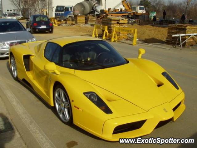 Ferrari Enzo spotted in Seoul, South Korea