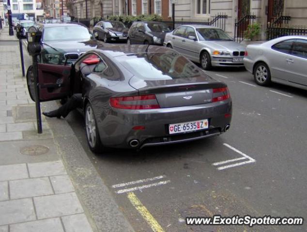 Aston Martin Vantage spotted in Londen, Belgium