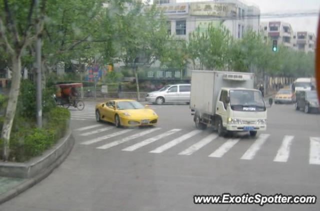 Ferrari F430 spotted in Shanghai, China