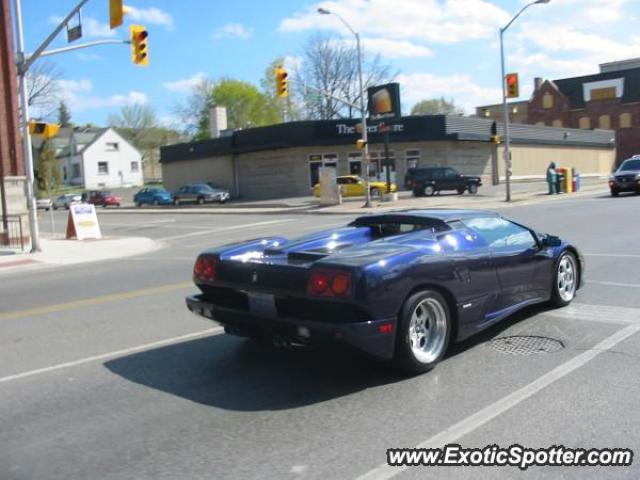 Lamborghini Diablo spotted in Oakville, Canada