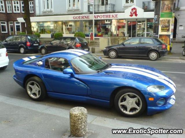 Dodge Viper spotted in Hamburg, Germany