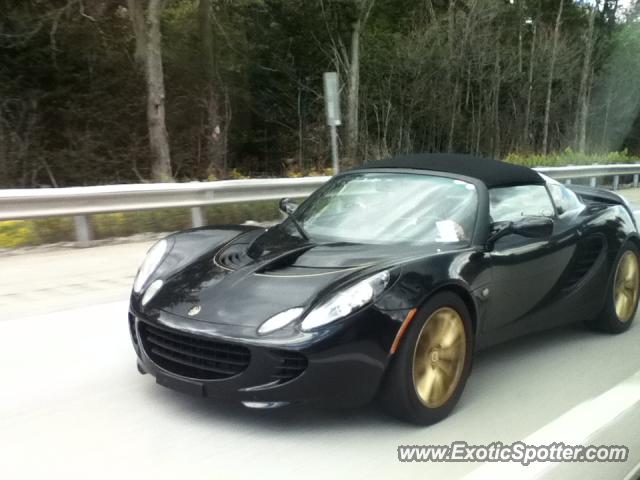 Lotus Elise spotted in Pocono mountains, Pennsylvania