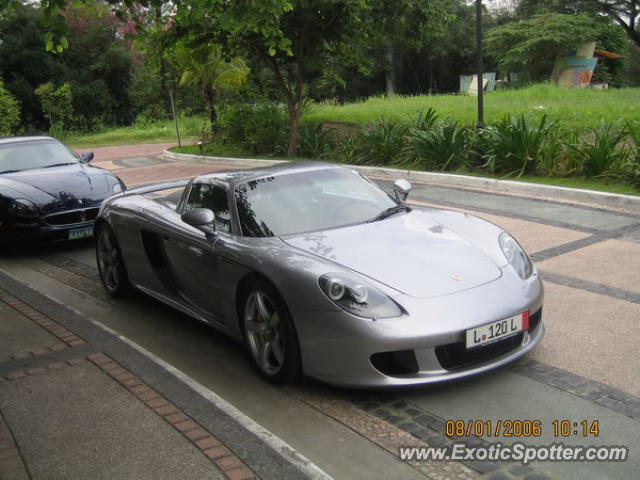 Porsche Carrera GT spotted in Tagaytay, Philippines