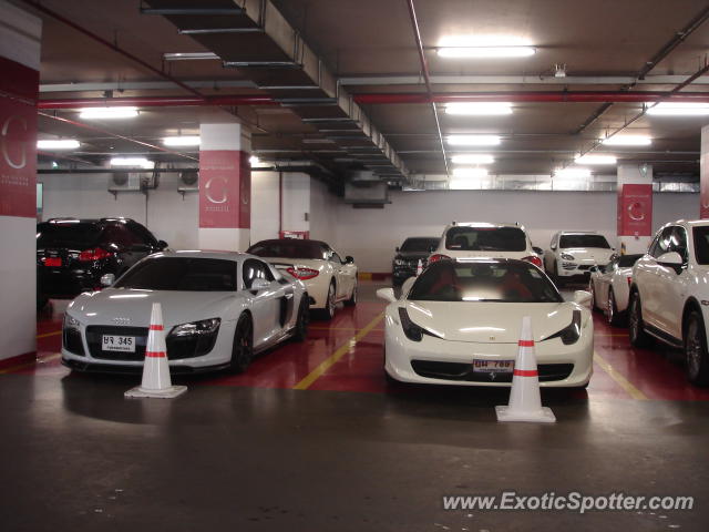 Ferrari 458 Italia spotted in Bangkok, Thailand