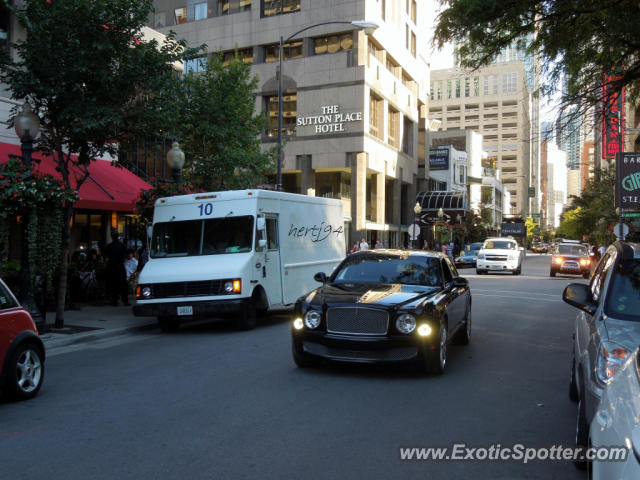 Bentley Mulsanne spotted in Chicago, Illinois