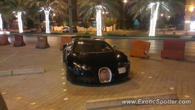 Bugatti Veyron spotted in Riyadh, Saudi Arabia