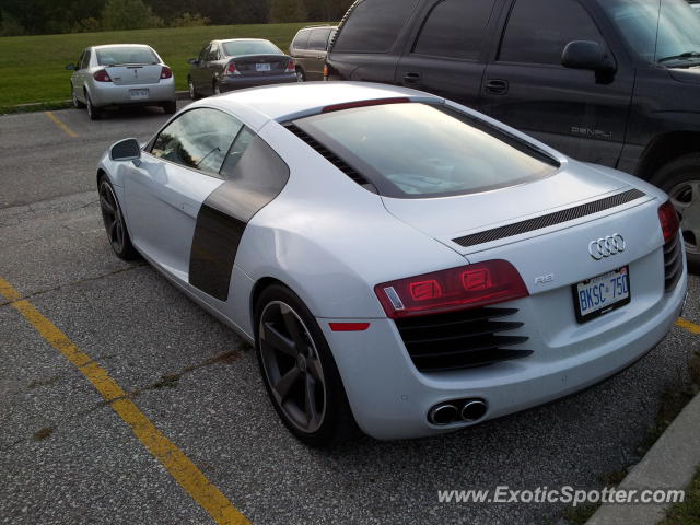 Audi R8 spotted in Toronto, Ontario, Canada