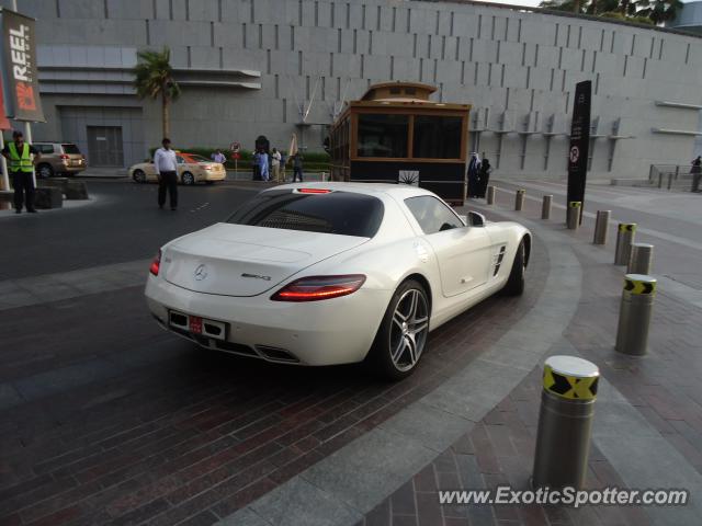 Mercedes SLS AMG spotted in Dubai, United Arab Emirates