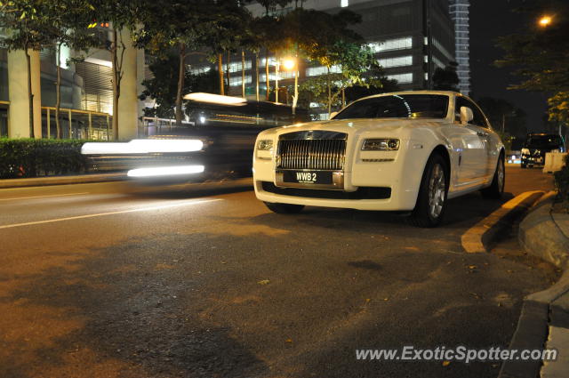 Rolls Royce Ghost spotted in KLCC Twin Tower, Malaysia