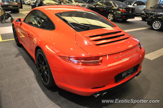 Porsche 911 spotted in Bukit Bintang KL, Malaysia