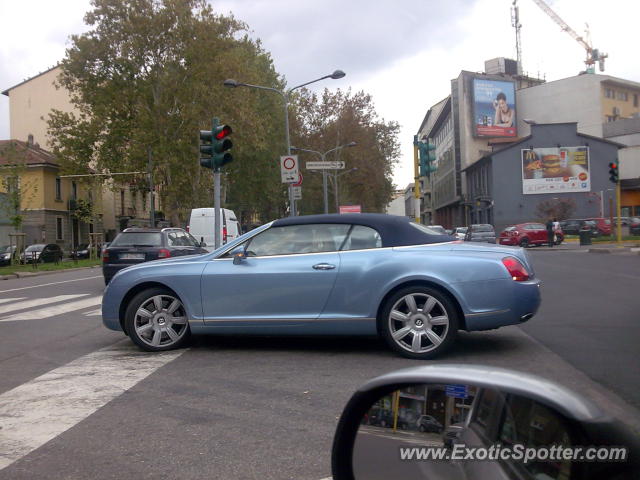 Bentley Continental spotted in Milano, Italy