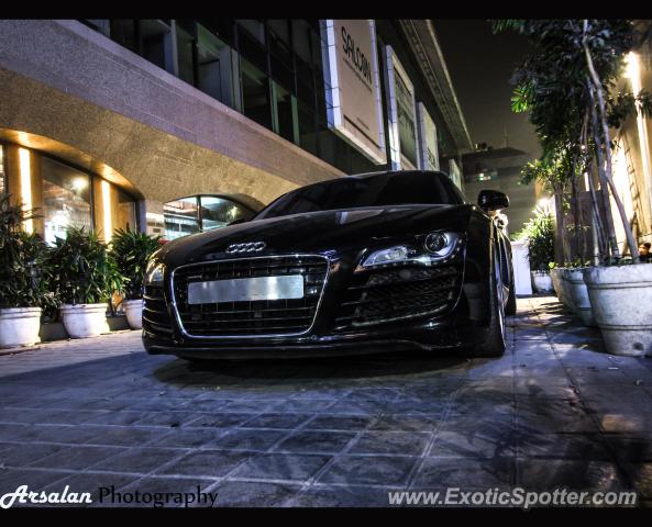 Audi R8 spotted in New Delhi, India