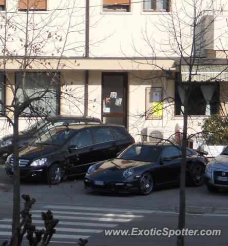 Porsche 911 Turbo spotted in Oderzo, Italy