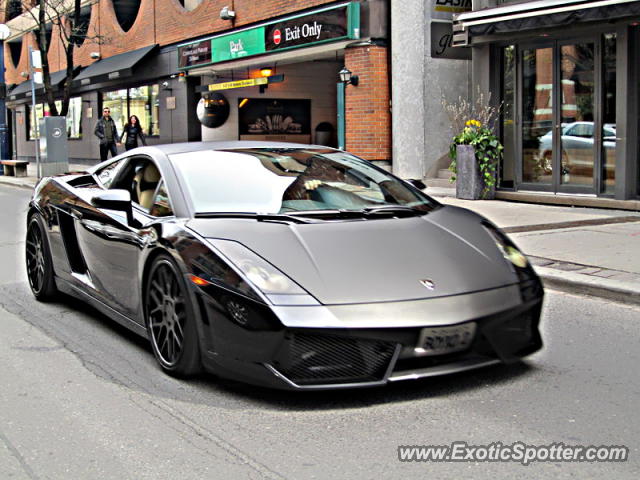 Lamborghini Gallardo spotted in Toronto, Canada