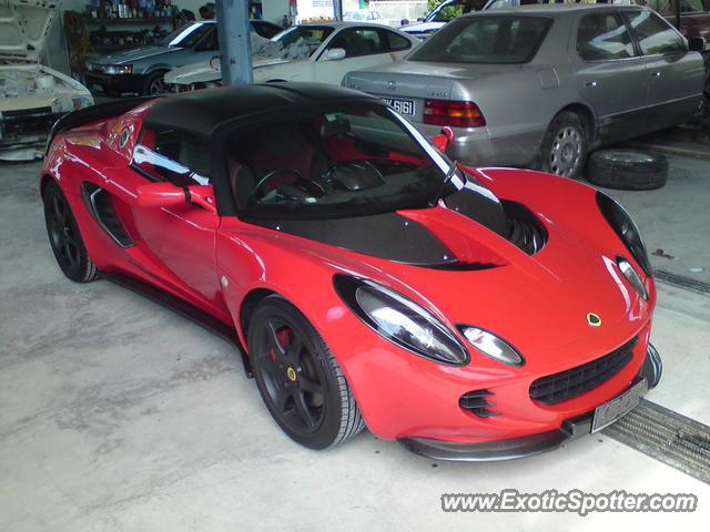 Lotus Exige spotted in Miri, Sarawak, Malaysia