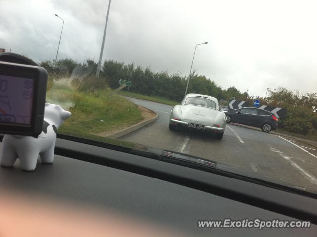 Mercedes 300SL spotted in Yorkshire, United Kingdom