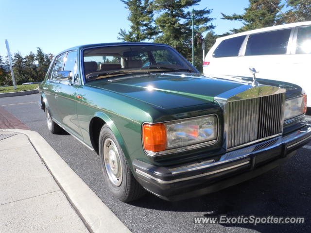 Rolls Royce Silver Spirit spotted in Hershey, Pennsylvania