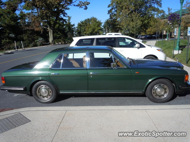 Rolls Royce Silver Spirit spotted in Hershey, Pennsylvania