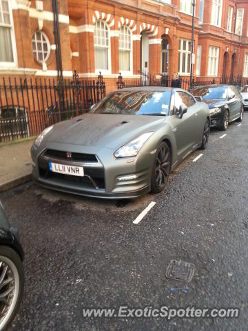 Nissan Skyline spotted in LONDON, United Kingdom