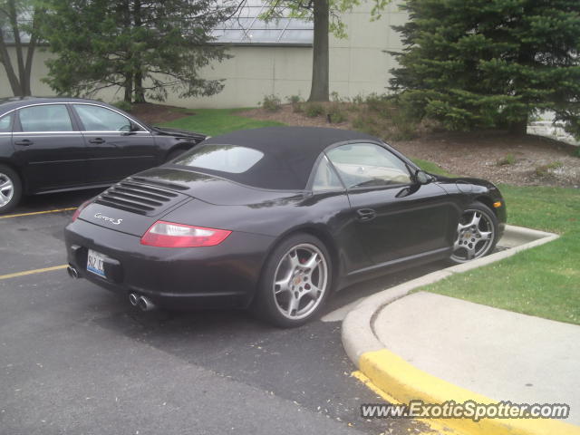 Porsche 911 spotted in Chicago, Illinois