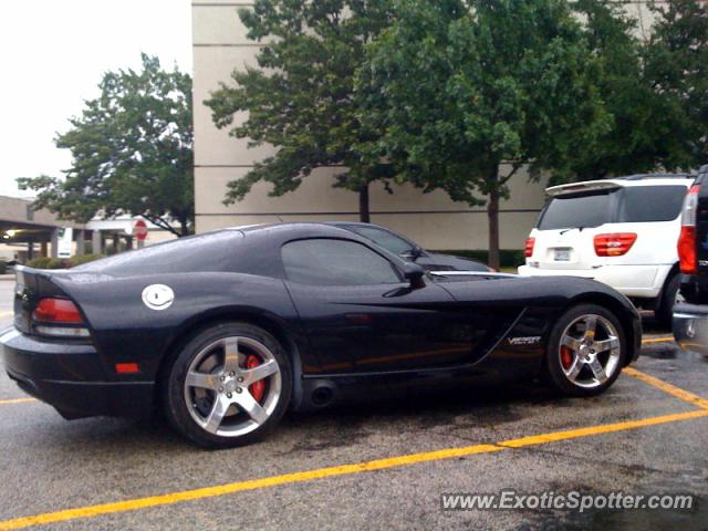 Dodge Viper spotted in Arlington, Texas