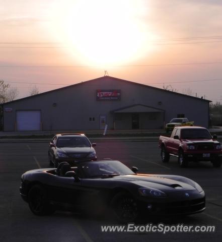 Dodge Viper spotted in Tilton, Illinois