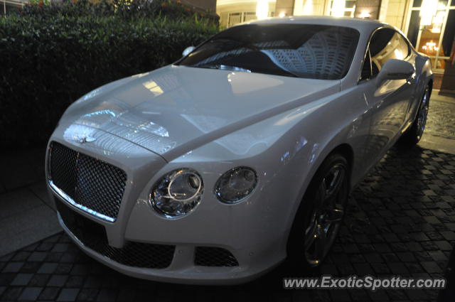 Bentley Continental spotted in KLCC Twin Tower, Malaysia