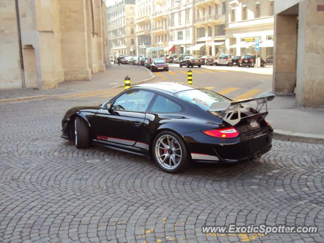 Porsche 911 GT3 spotted in Zurich, Switzerland