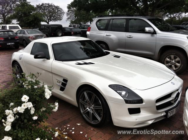 Mercedes SLS AMG spotted in Johannesburg, South Africa