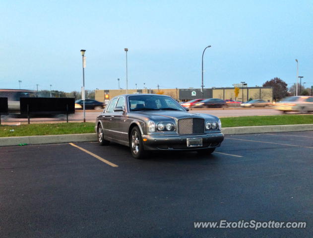 Bentley Arnage spotted in Oak Lawn, Illinois