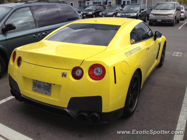 Nissan Skyline spotted in Toronto, Canada