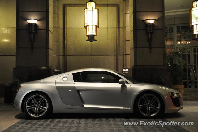 Audi R8 spotted in KLCC Twin Tower, Malaysia